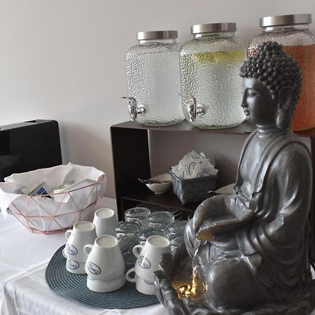 Hotel Delfin Lanterna Tar-Vabriga エクステリア 写真